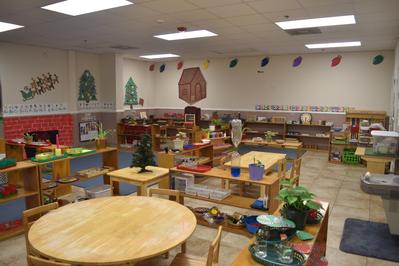 Growing Scholars Montessori​ School